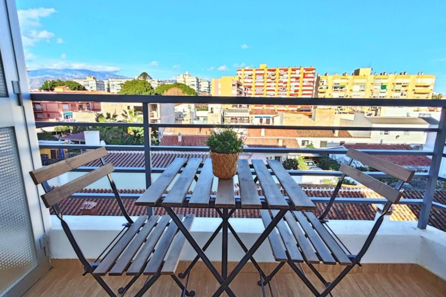 Apartamento Paseo Larios 托雷德尔马尔 外观 照片
