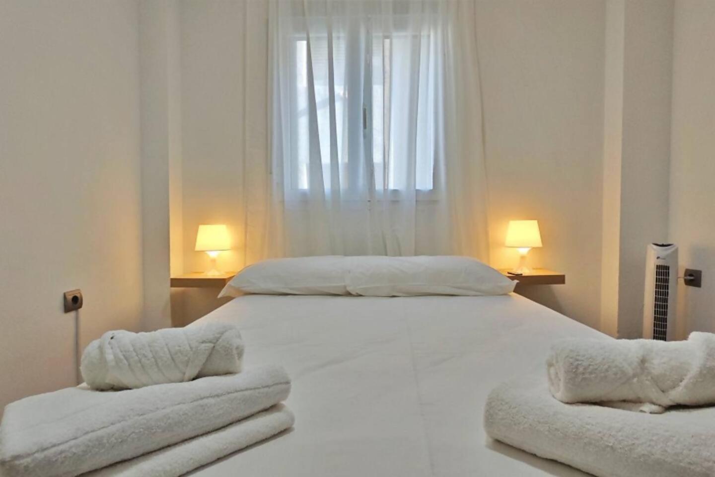 Apartamento Paseo Larios 托雷德尔马尔 外观 照片
