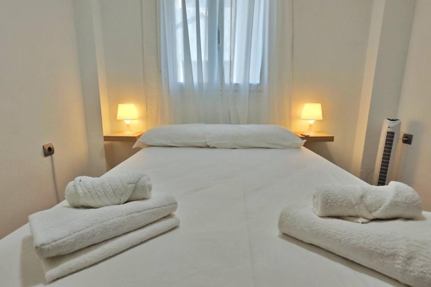 Apartamento Paseo Larios 托雷德尔马尔 外观 照片